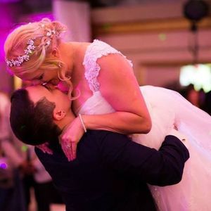 Meet your Posher, Lauramy